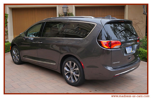 Chrysler Pacifica 2017