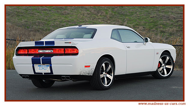 Dodge Challenger SRT8 392 2011