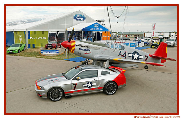 Red Tails Mustang GT 2013