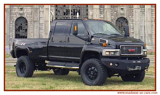 GMC Topkick Autobaut Ironhide dans le film Transformers