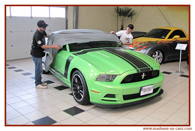 V8 Drink Madness US - Mustang Boss 302 2013