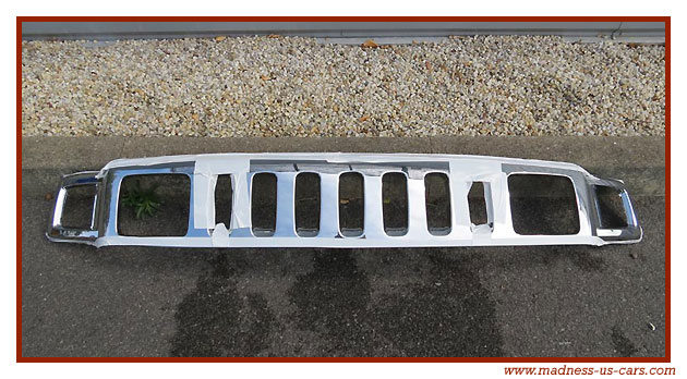 Calandre chrome pour Hummer H3