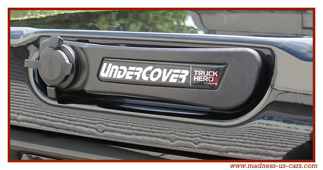 Tonneau Cover Undercover Elite LX